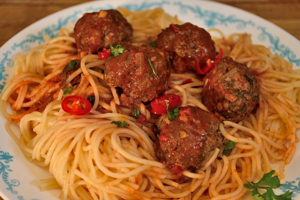 ספגטי כדורי בשר של עומר מילר | מתכונים בערוץ האוכל – גודיז