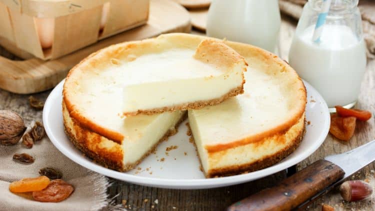 עוגת גבינה אפויה של מיקי שמו - העוגה המושלמת